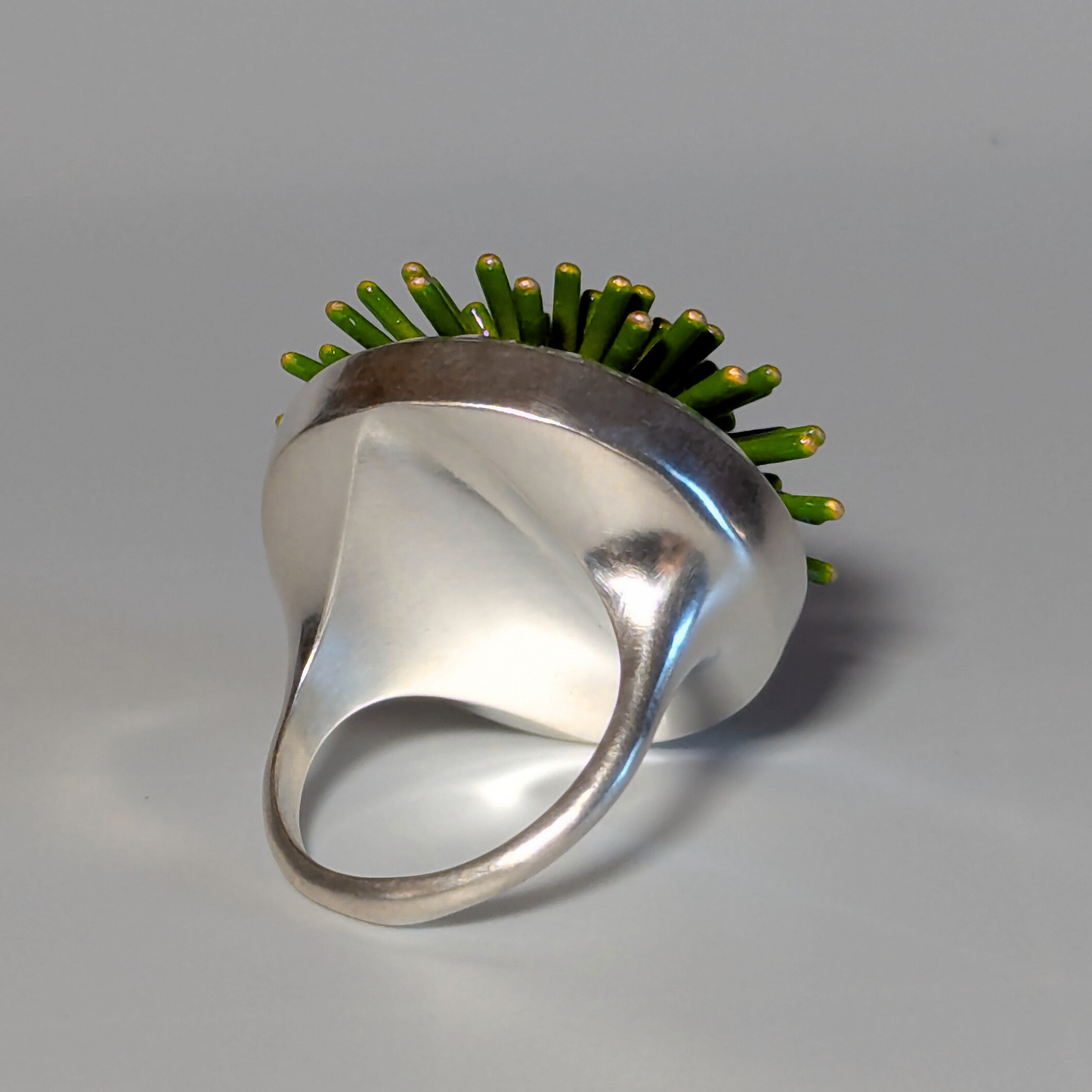 Grass green - Starburst ring